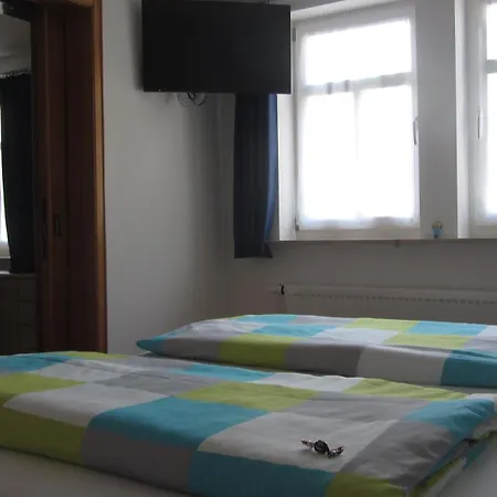 Wein-und Zipf Hotel